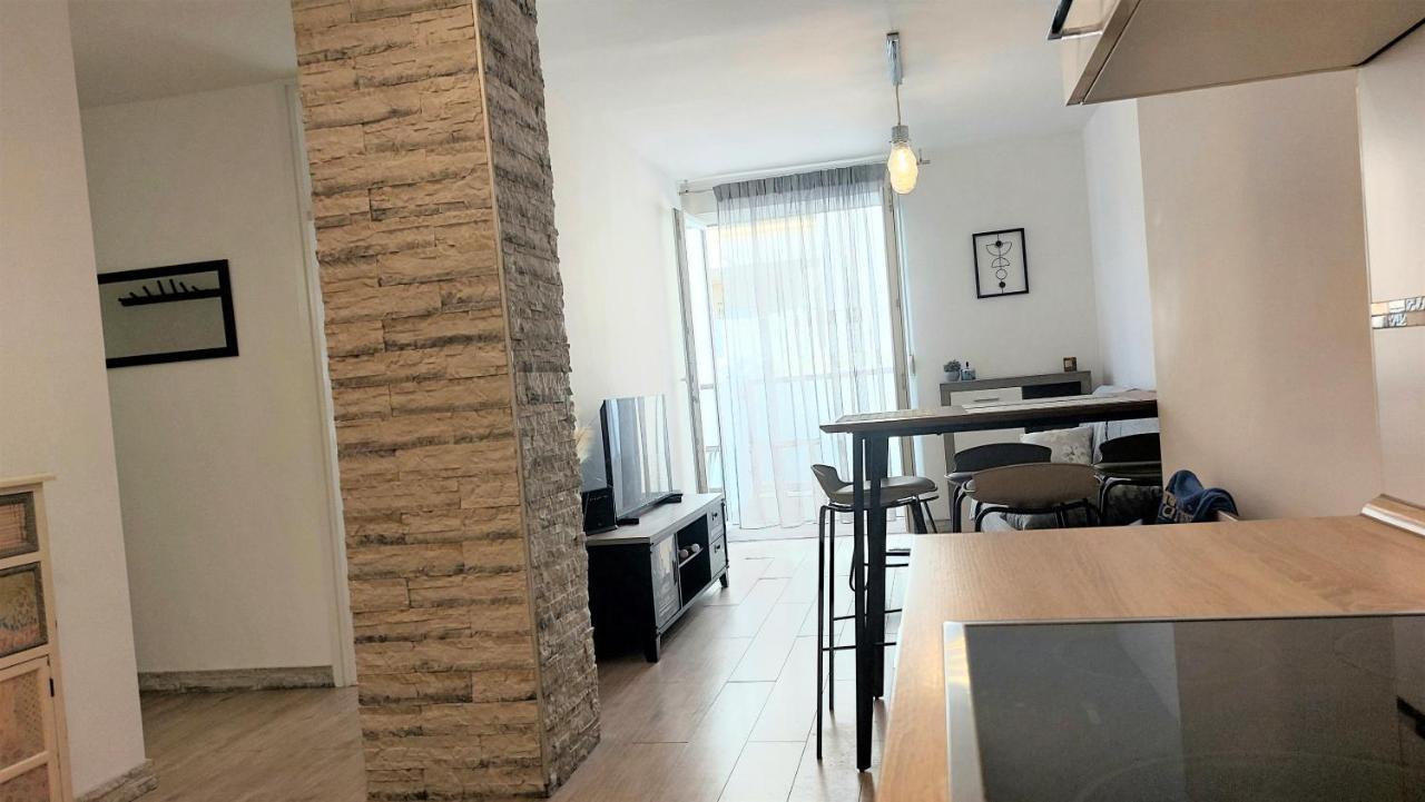 Apartment Tonka สปลิท ภายนอก รูปภาพ